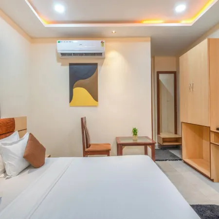 Hotel Clover Inn by Onyx Group