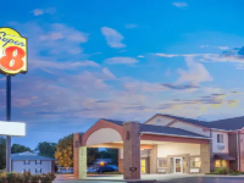 Super 8 by Wyndham Carthage Hotels in Carthage