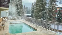 Best PENTHOUSE in Vail Village - FREE Breakfast & Parking