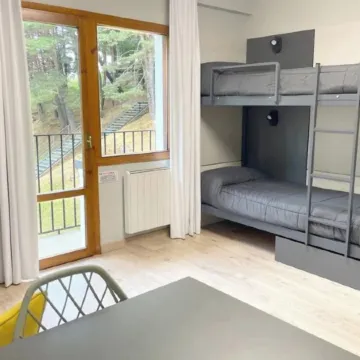 Apartamentos Midi 3000