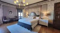The New Victorian Mansion Bed & Breakfast Hotels in Saint Paul