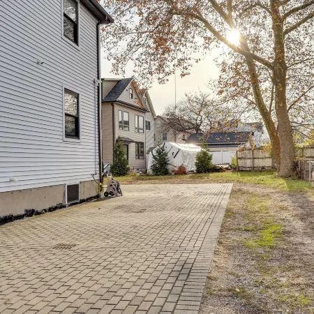 4 Mi to Metlife Stadium: Modern Retreat!