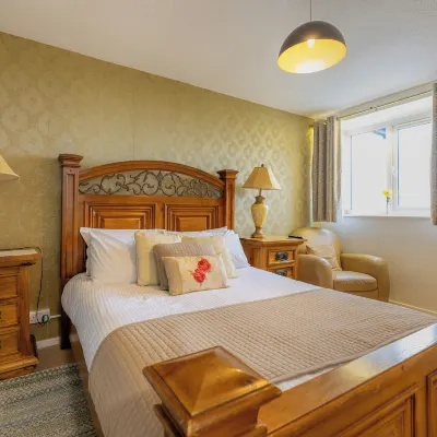 The Hawk & Buckle Inn Hotels near St Asaph's Cathedral
