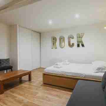 Magnificent apt - 1BD/6P - Auteuil/ Quai de Seine Rooms