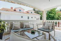Apartments Captain's Villa