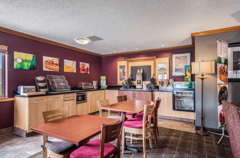 Quality Inn & Suites photo 4