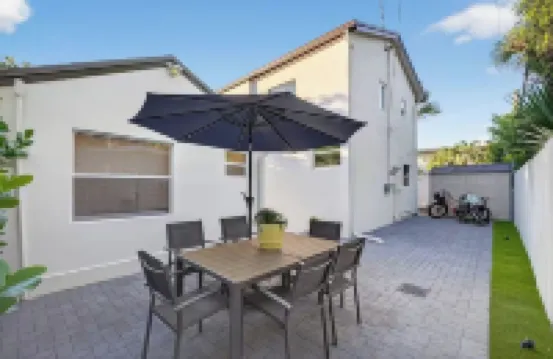 Paradise by the Sea - Cottage