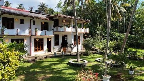 Coco Drift Hiriketiya - Hostels