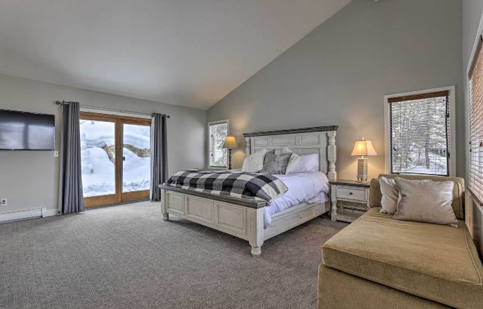 Ski & Relax: Vail-Beaver Creek Duplex w/ Hot Tub