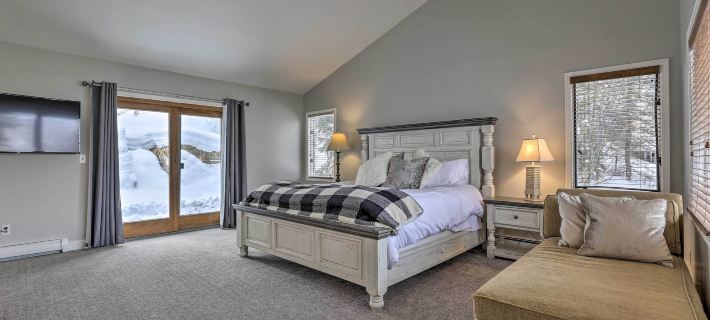 Ski & Relax: Vail-Beaver Creek Duplex w/ Hot Tub Hotels in Eagle-Vail