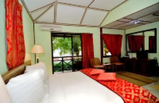 Puteri Bayu Beach Resort Hotel berhampiran Pangkor Laut Island