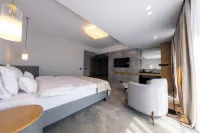 ONE Hotel - balcony