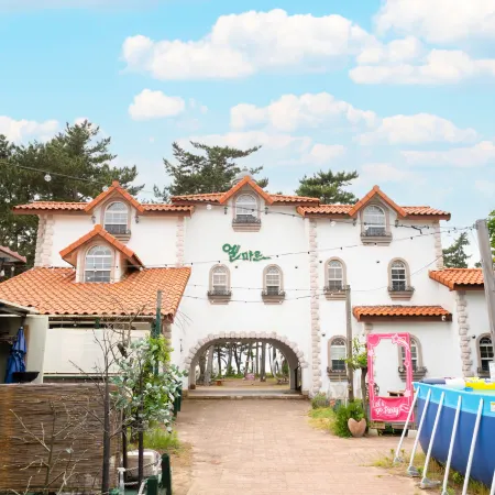 Taean Elmar Pension
