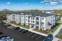Landing Furnished Apartments Near MCO - Apartments