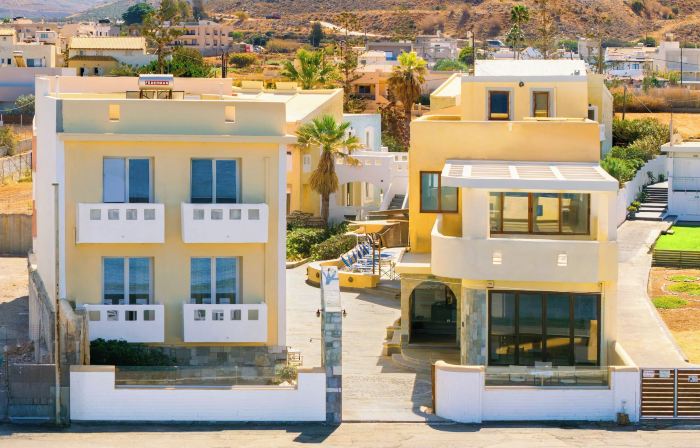 Niros Beachfront Aparthotel