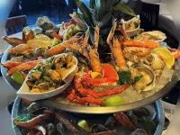 Logis Hotel Restaurant la Régence โรงแรมในแชร์บูร์ก