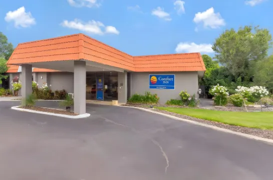 The Timothée Resort