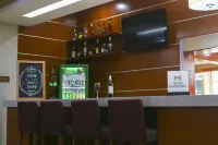 Hampton Inn by Hilton Tampico – Zona Dorada - bar
