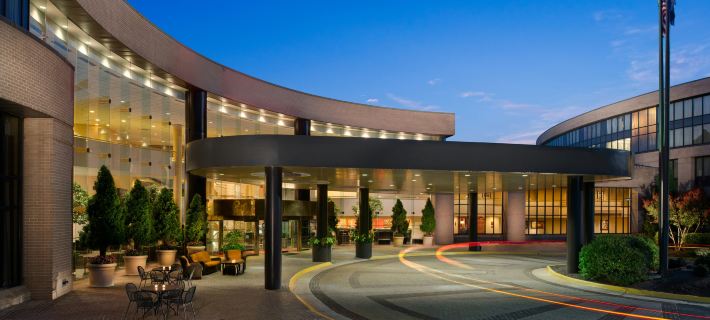 DoubleTree by Hilton Washington Dulles Airport Hotels in Washington D.C.