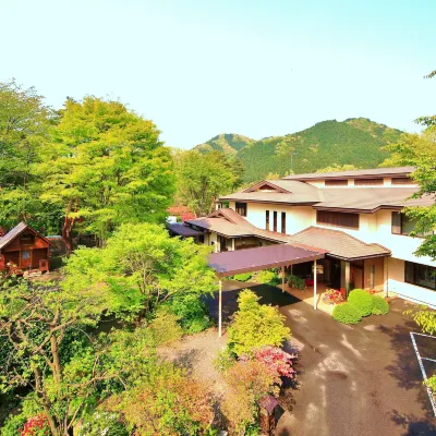 奇怒酒店 鄰近日光トリックアートピア的酒店