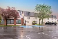 Kyriad Argenteuil - parking