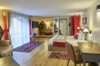 أوتال فاتيل Hotels near داروين إكوسيستم سايت