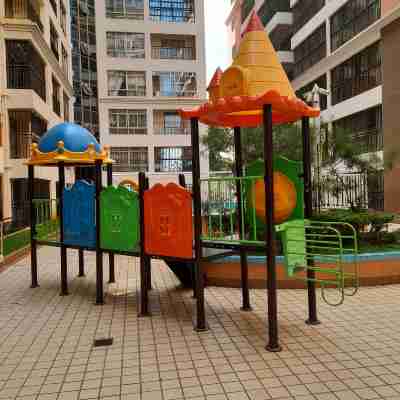 Luxurious 4-Bedroom Apartment with Pool Access in Lavington Others