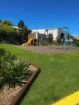 Batemans Bay Holiday Park & Hostel