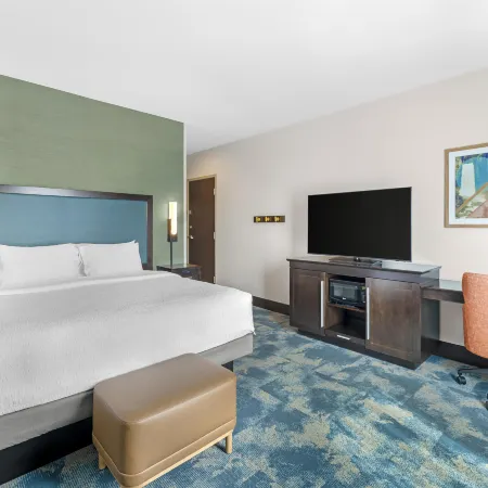 Hampton Inn & Suites Bend