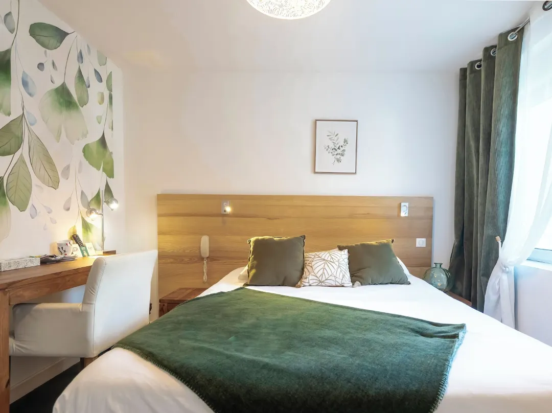 Auberge Du Cheval Blanc Logis Hotel - Baud