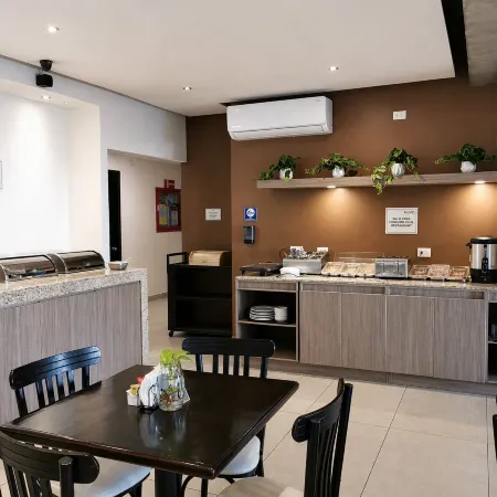 Hotel Nuvo