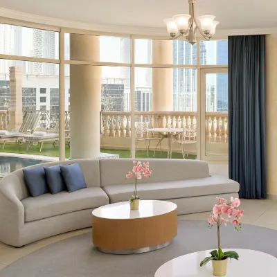 Roda Al Murooj Residences Отели рядом с достопримечательностью «Район торговых центров»