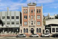 SoBe Suites 727 - Apartments