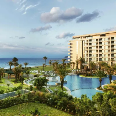 فندق وكازينو موفنبيك مالاباطا طنجة Hotels near Souk al Idrissia