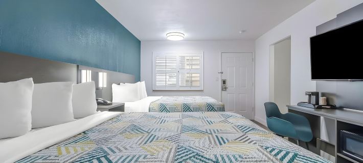 Studio 6 Suites Madera, CA - Yosemite Hotels in Madera County