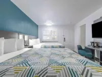 Studio 6 Suites Madera, CA - Yosemite Hotels in Madera County