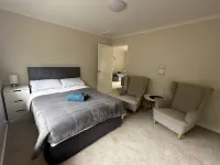 Cozy Curtin- 3 guests house