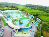 Sacheon Grand Tourist Hotel فنادق في ساتشيون