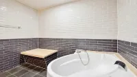 Instar Hotel Yangsan