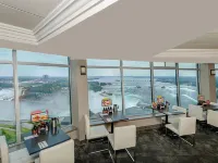 Tower Hotel at Fallsview Hotels near Rainbow Bridge