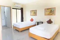 Yaibua Hotel - balcony