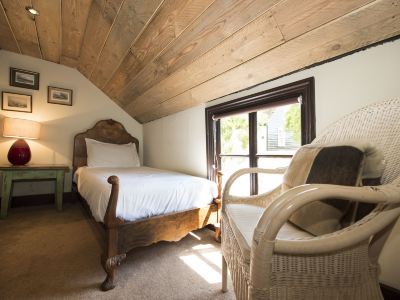 Alma Inn & Dining Rooms