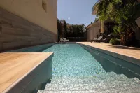 The Mansion - Kalamata Mediterranean Villas - 4-Star