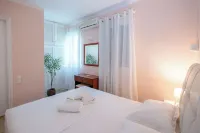 Corfu Glyfada Menigos Resort 40 - Airport Shuttle