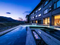 Hitoyoshi Onsen Ryokan Suiranrou - parking