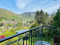 Das Schlossberg - Boutique Hotel im Park- Nahe der Therme - Mountain view