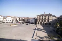 Plaza Mayor Trujillo Rooms - Pensions