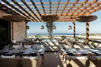 King Jason Zante – Designed for Adults - Parkplatz