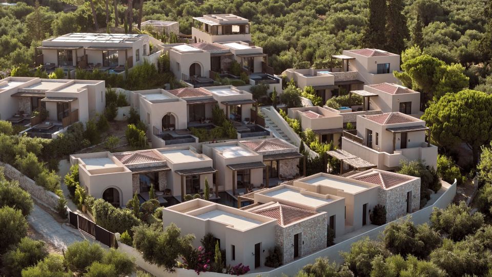 Pierros Verde Private Suites