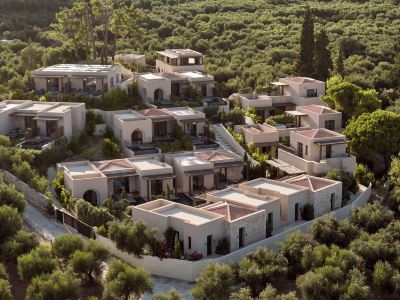 Pierros Verde Private Suites